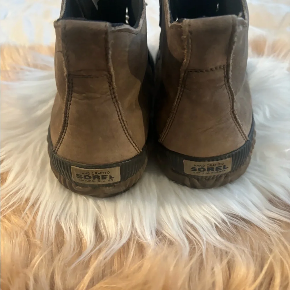 SOREL LADIES ANKLE BOOTS. - Picture 3 of 6